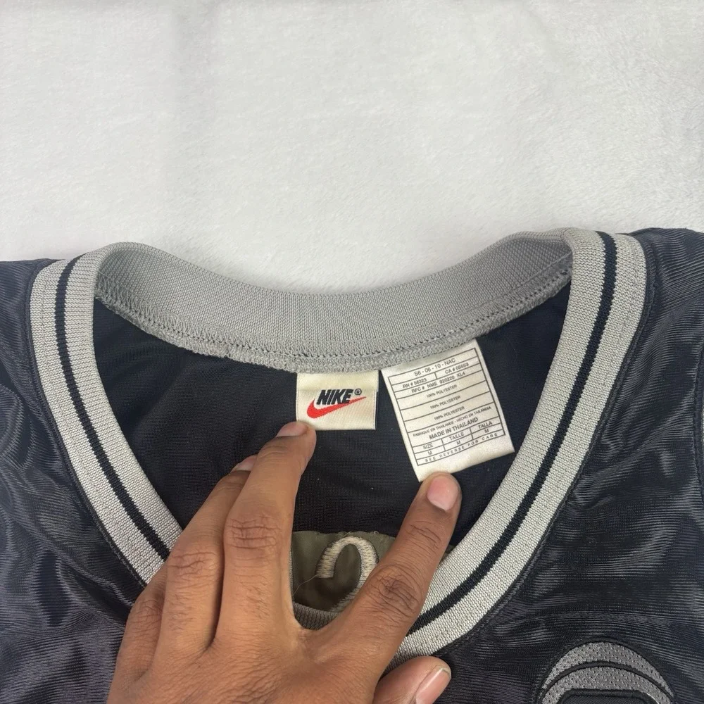 VTG Nike Georgetown Hoyas Bossman Black Jersey Men's Medium Distressed